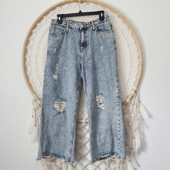 Avec Les Filles Distressed Wide Leg High Rise Cropped Jean Size 28 - Picture 12 of 12